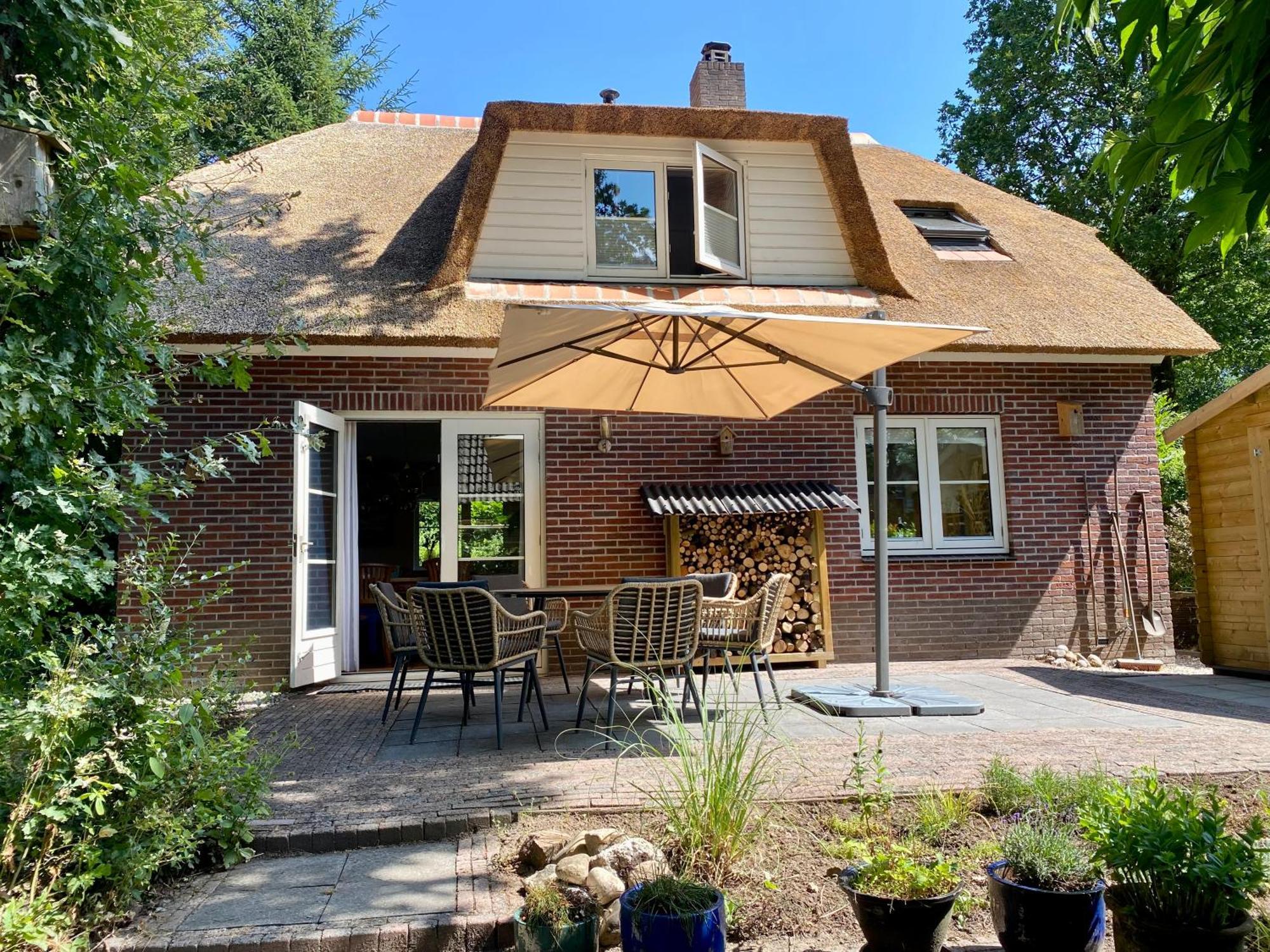 Huisje Aan De Bosrand - Veluwe Epe Exterior foto